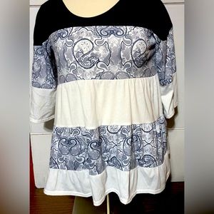 No name baby doll style women’s XL NWOT top.